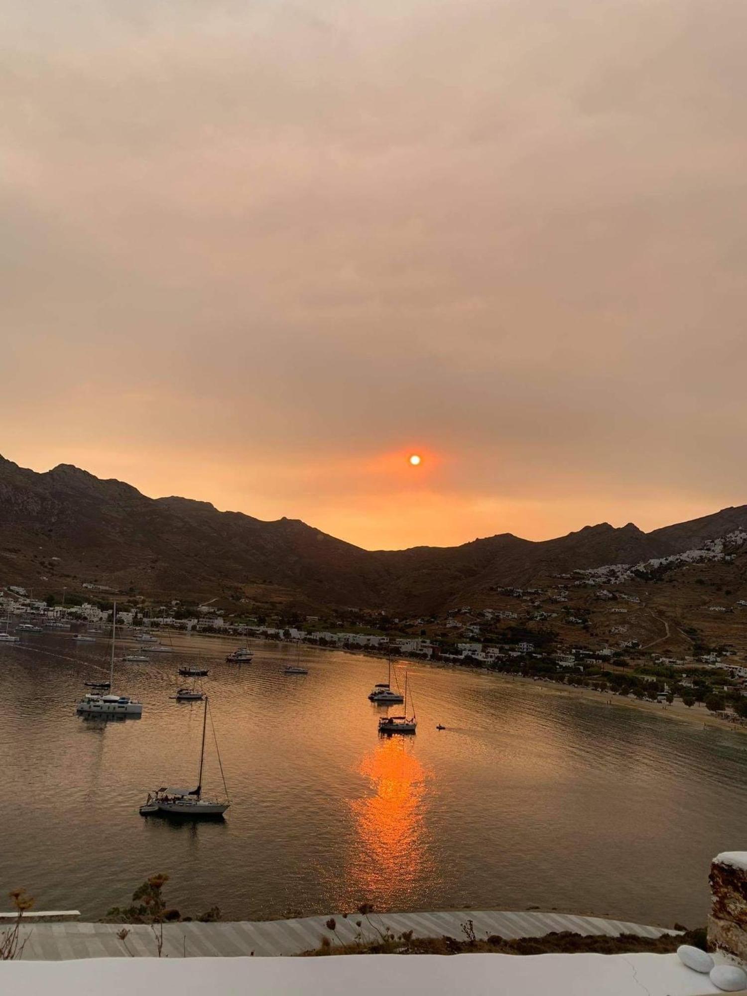 Amfitriti Serifos Livadi (Serifos) Exterior foto